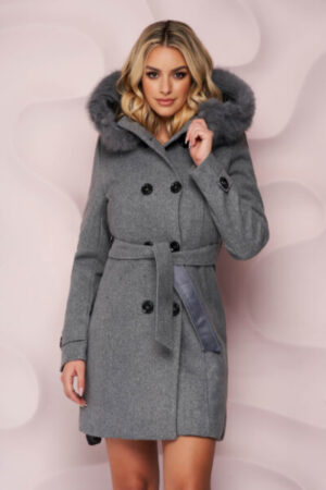 palton-gri-elegant-cu-un-croi-cambrat