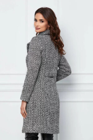 palton alb-negru elegant de iarna